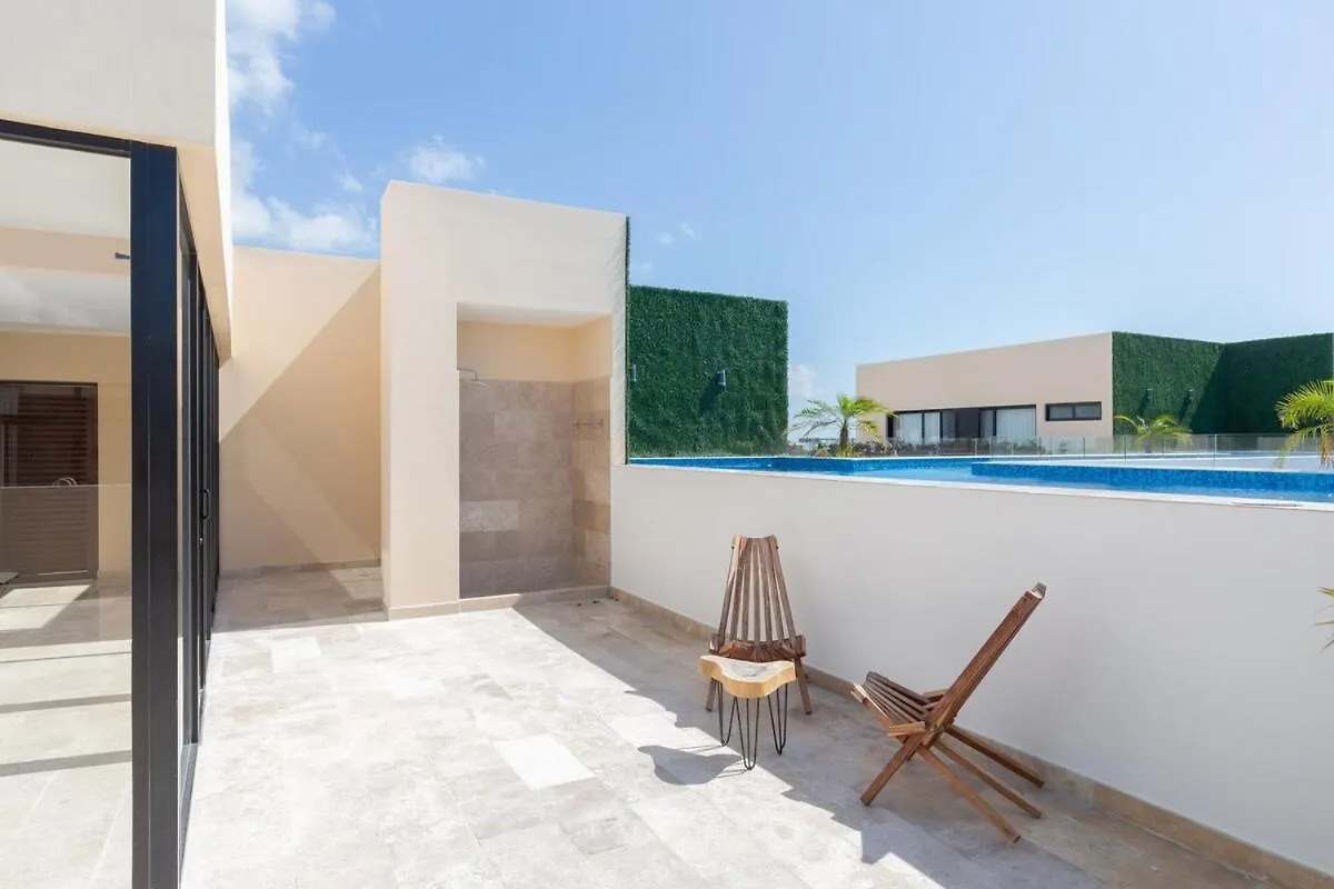 Tu Villa Frente A La Alberca Tulum Apartment
